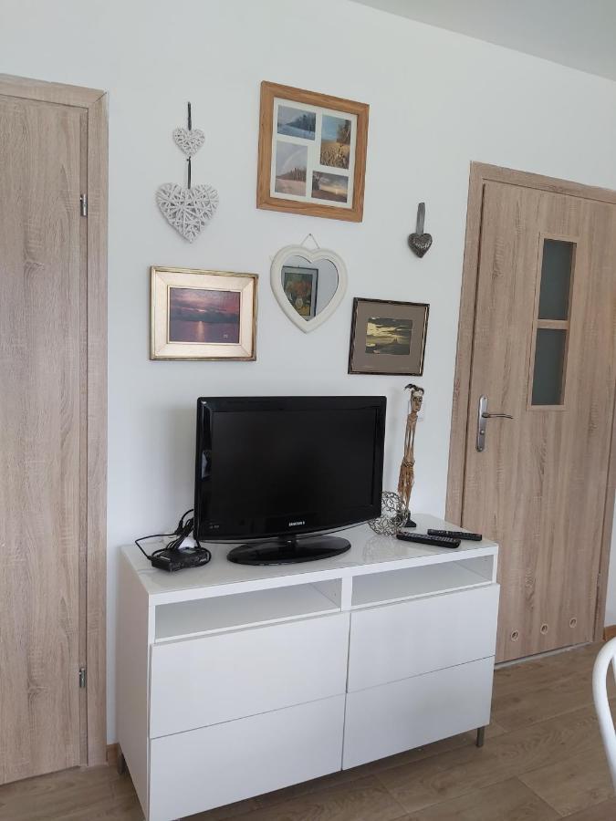 Willa Wieniotowo Apartamenty Przy Lesie I Plazy Ap Am Wald Und Strand Ustronie Morskie Bagian luar foto