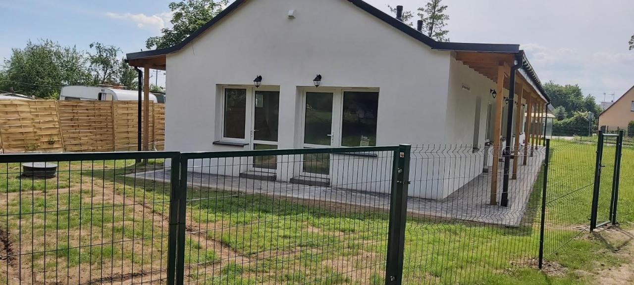 Willa Wieniotowo Apartamenty Przy Lesie I Plazy Ap Am Wald Und Strand Ustronie Morskie Bagian luar foto