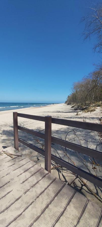 Willa Wieniotowo Apartamenty Przy Lesie I Plazy Ap Am Wald Und Strand Ustronie Morskie Bagian luar foto